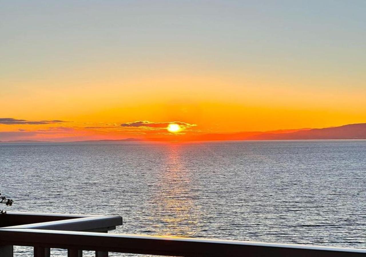 Clauhomes Vista Al Mar Salou Buitenkant foto